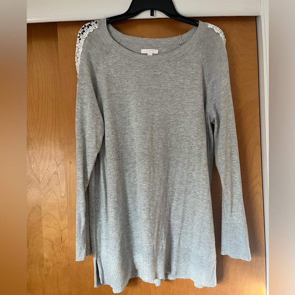 Lauren Conrad Sweater- XL